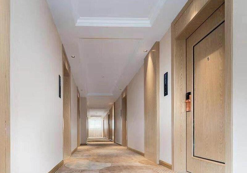 ホテル Country Inn & Suite By Radisson, Guiping Xishan