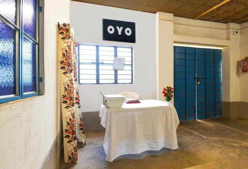 בית מלון כפרי Oyo Madhubani Ma Bramhamoye Resort