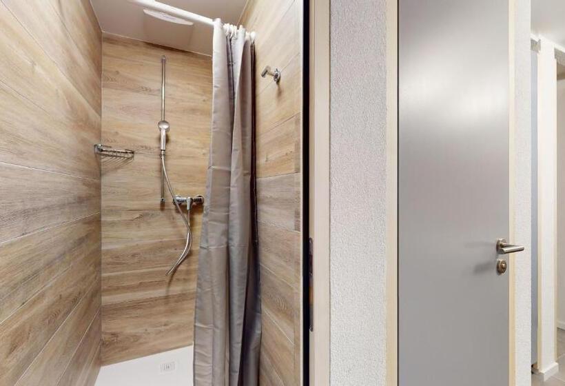 پانسیون Chalet De L Ours Authentic Etage Penthes 14 Pers