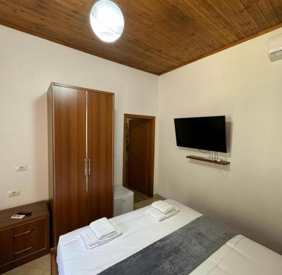 پانسیون Meroli Guesthouse