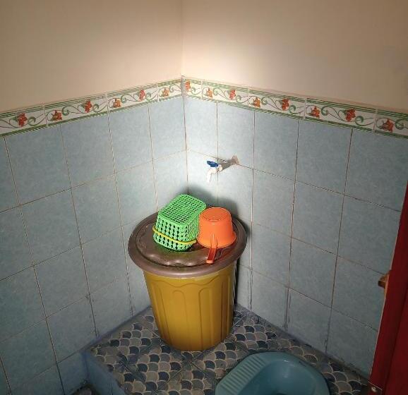 پانسیون Yusilver Guest House