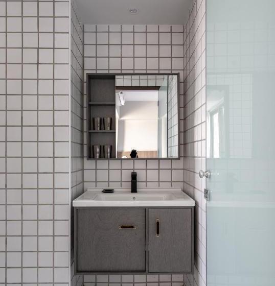 هاستل H Suite Inn