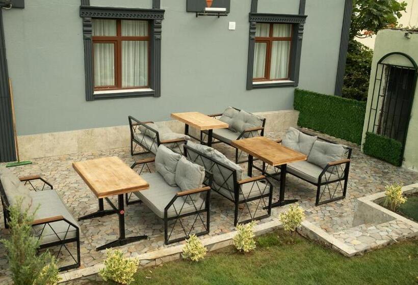 민박 Zelle Airport Boutique