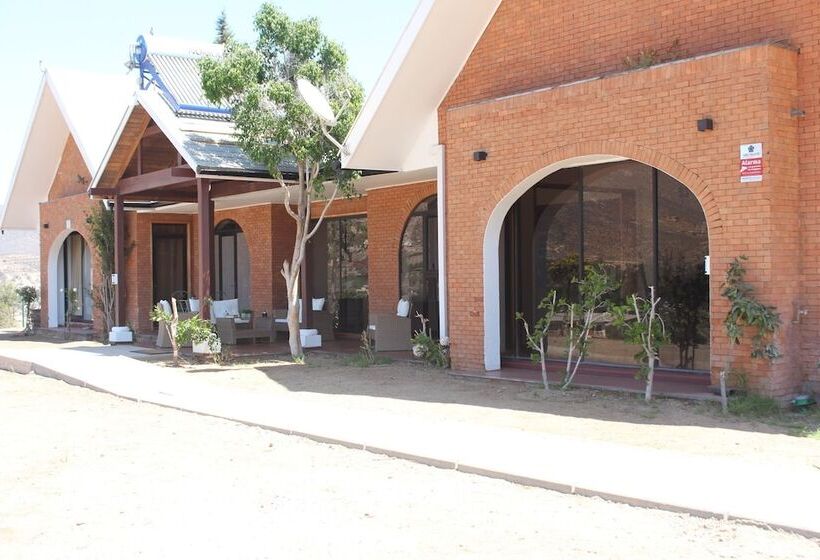 بنسيون Hostal El Valle