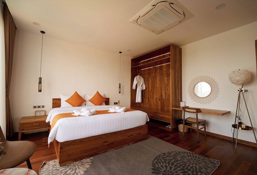 リゾートホテル The Pine Mansion