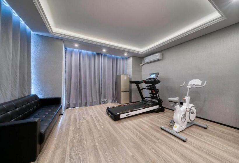 Starway Hotel Shangrao High Speed Railway Station