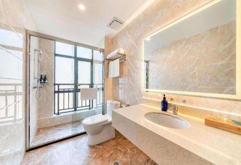 Starway Hotel Shangrao High Speed Railway Station