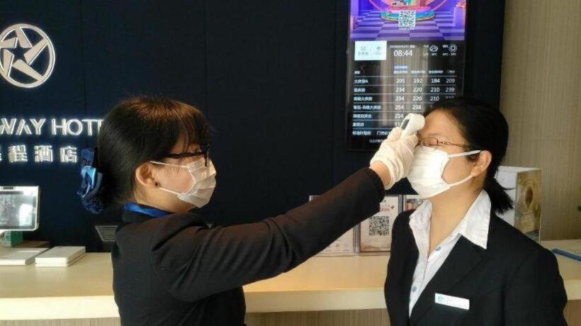 Starway Hotel Linhai Yintai City