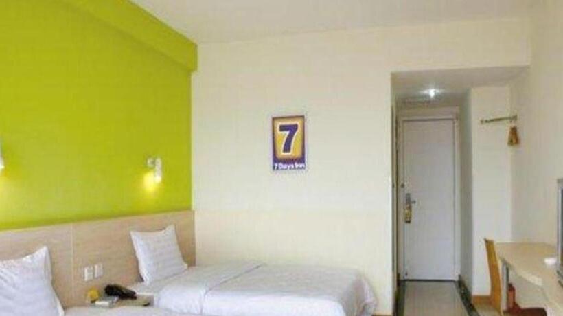 فندق 7 Days Inn Turpan Shanshan Kumtag Desert