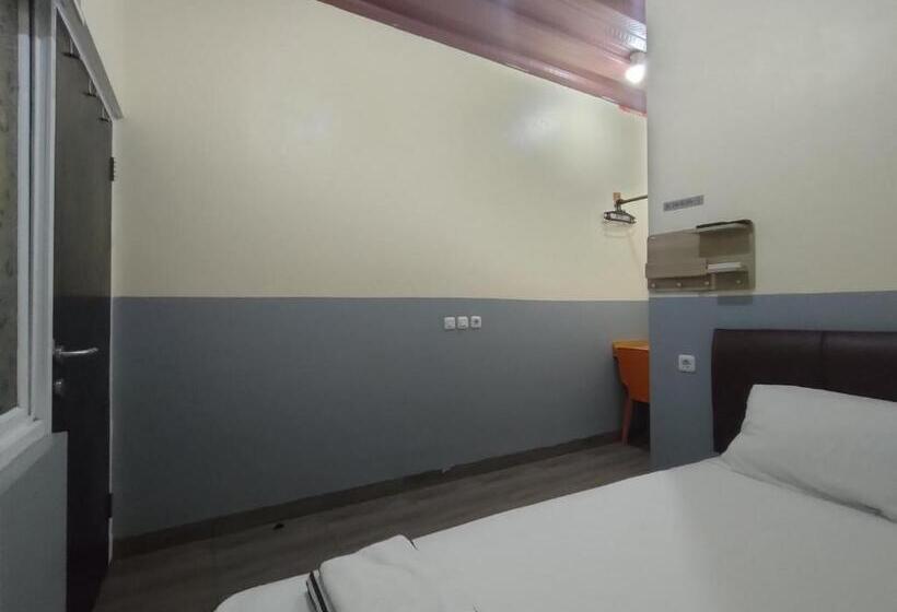 فندق Puspiptek Residence Syariah Mitra Reddoorz