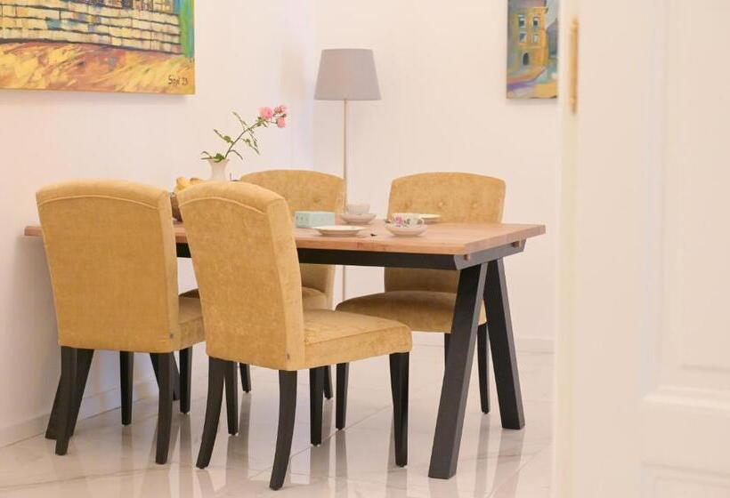 هتل Villa Gutenberg Le Grand    Free Parking