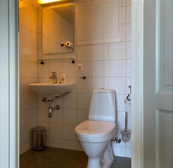 بنسيون Utstein Pilegrimsgard