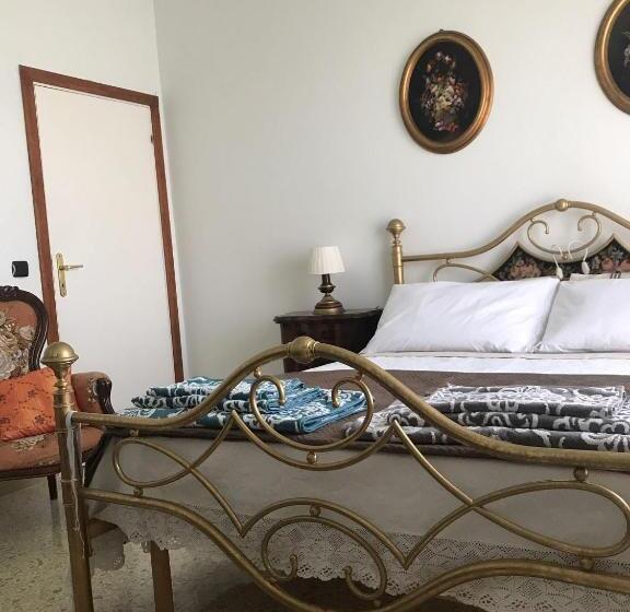 مبيت وإفطار Casa Giulia