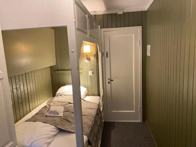 ペンション Bergtun Hotell