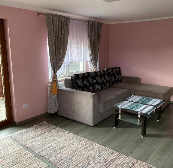 پانسیون Casa Fabian
