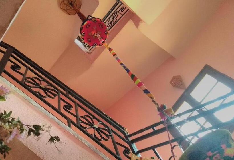 هاستل Auberge De La Jeunesse