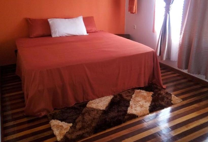 تختخواب و صبحانه Svilla