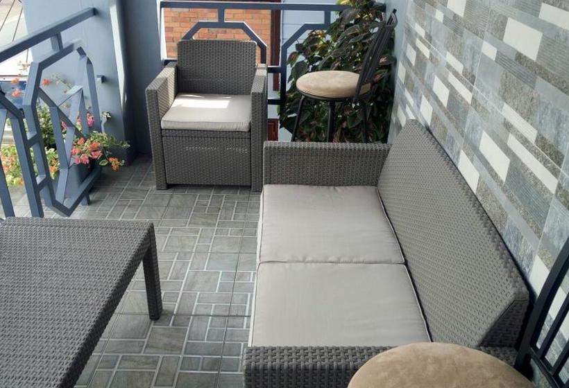 تختخواب و صبحانه Svilla