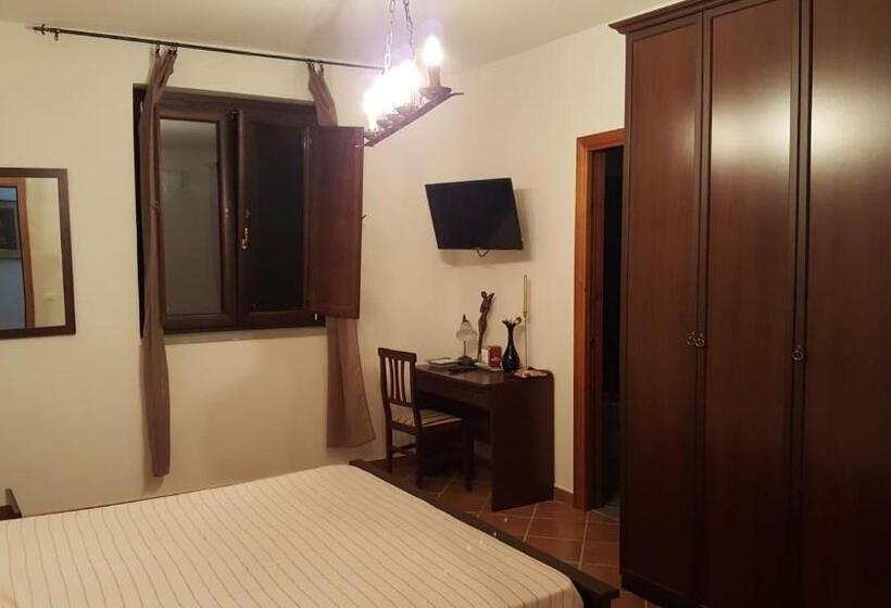 ホテル Podere La Starza