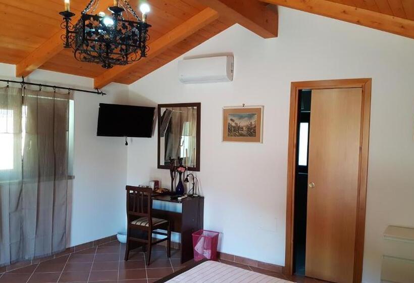 ホテル Podere La Starza