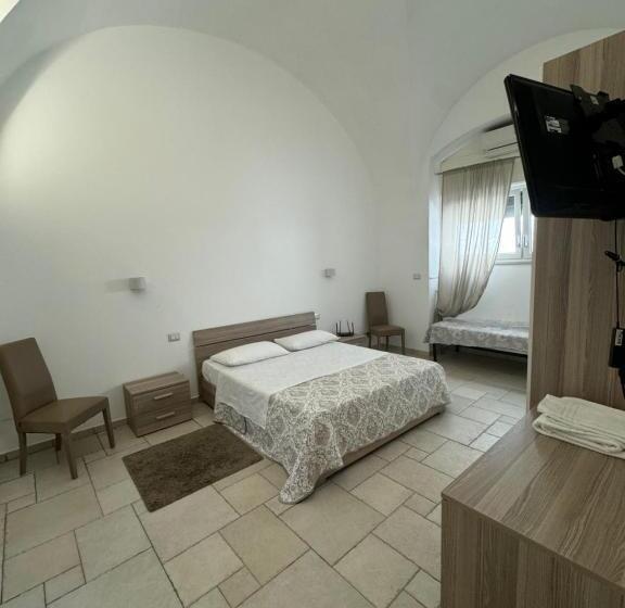 Augustus B&b