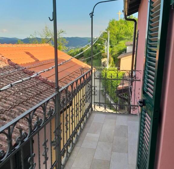 مبيت وإفطار La Punta Dei Crociati