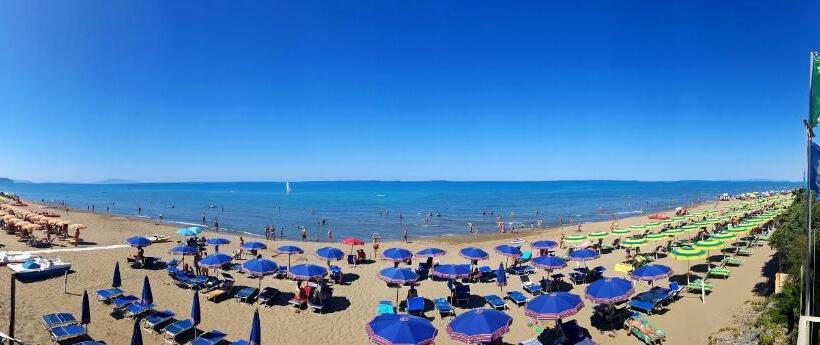 בית מלון כפרי Villa Tramonto Direttamente Sul Mare
