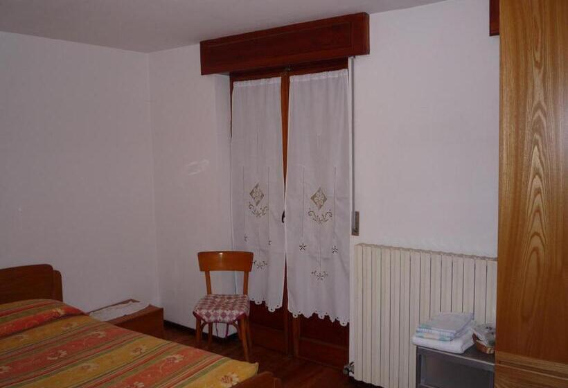 ホテル Albergo Ristorante Chez Isabel