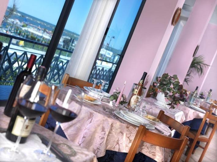 בית מלון כפרי Touring Spiaggia