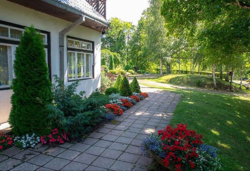 پانسیون Guest House Lauvaskalni