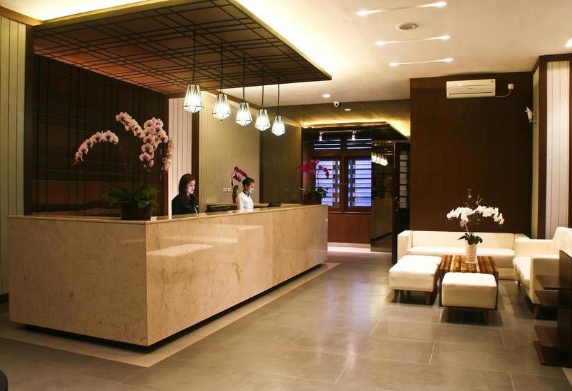 فندق Balcony  Sukabumi