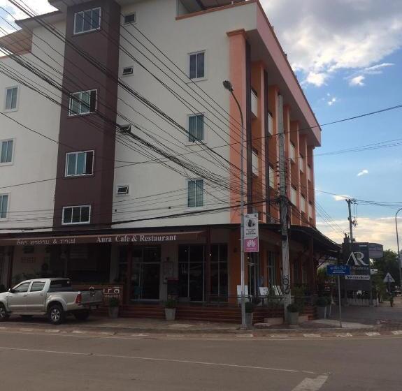 هتل Aura Residence