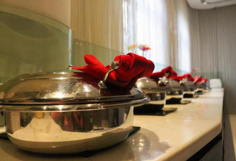 هتل Jinjiang Inn Shanghai Chedun Studios