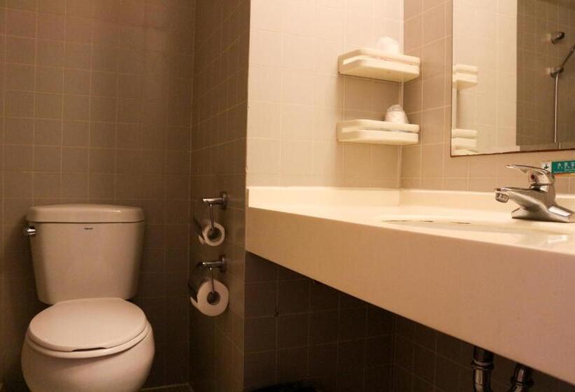 هتل Jinjiang Inn Shanghai Chedun Studios