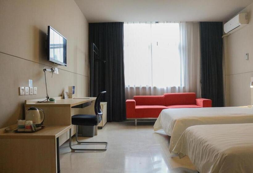 هتل Jinjiang Inn Shanghai Chedun Studios