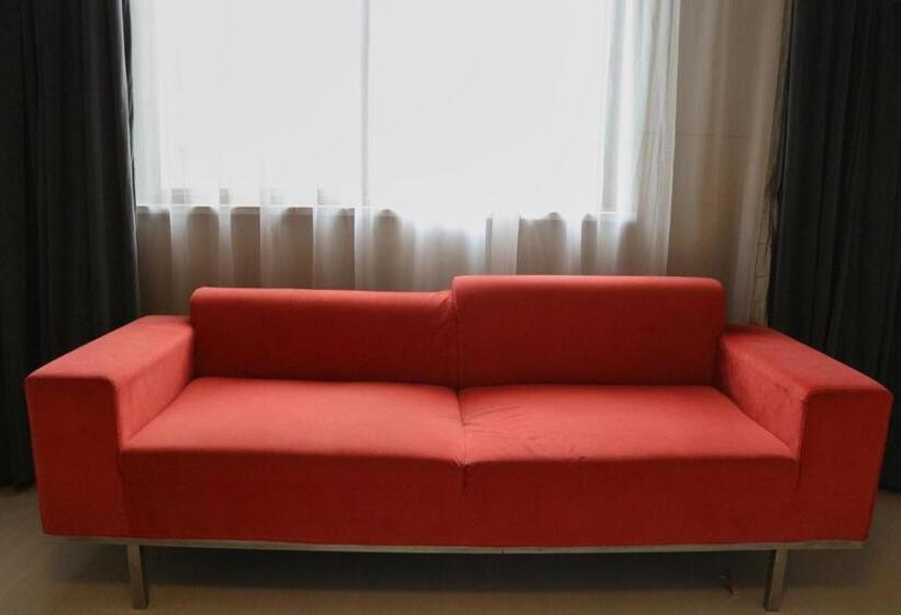 هتل Jinjiang Inn Shanghai Chedun Studios