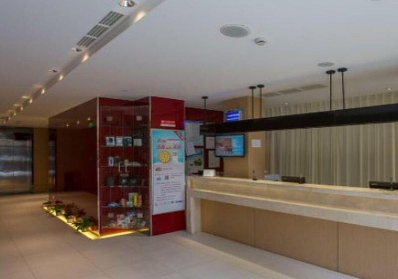 בית מלון כפרי Jinjiang Inn Wuhan Linjiaohu Wanda Branch