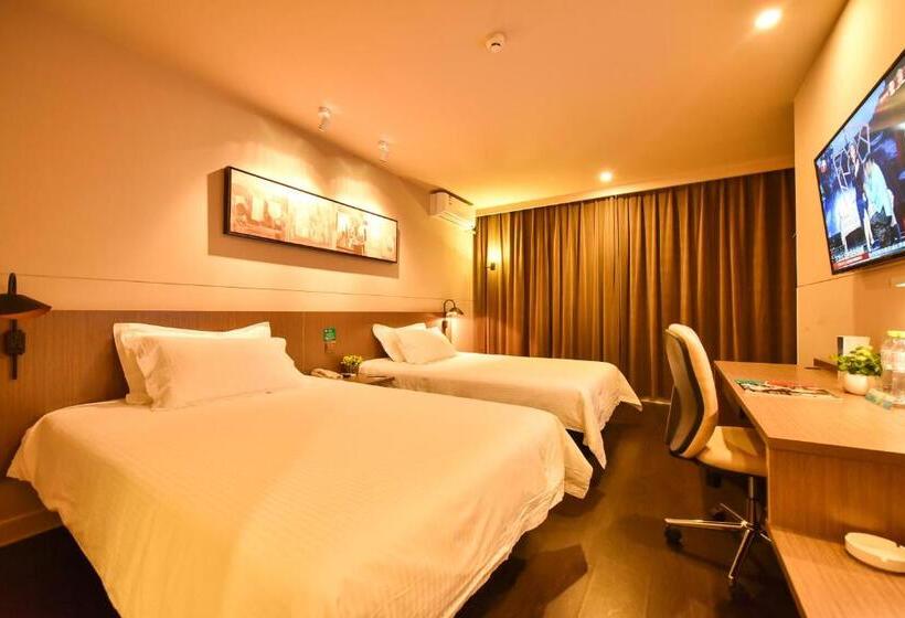 ホテル Jinjiang Inn Haikou Binhai Avenue Qilou Old Street