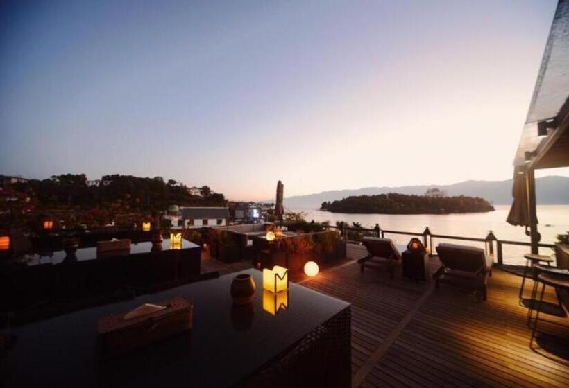 هتل Yakamoz Haijie