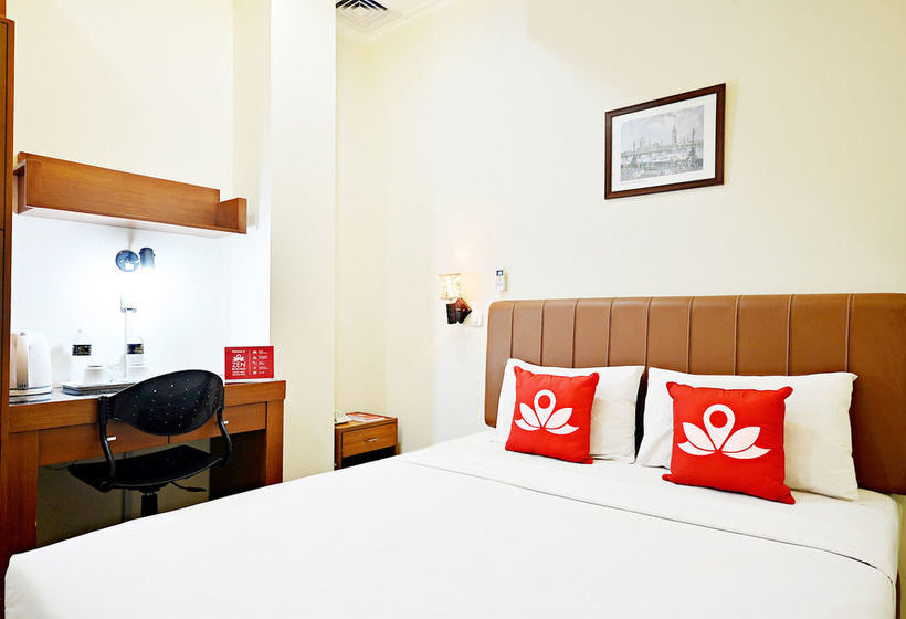 酒店 Zen Rooms Benhil Tondano