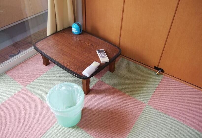 فندق صغير Kumamoto Guesthouse Minami Aso Little Asia