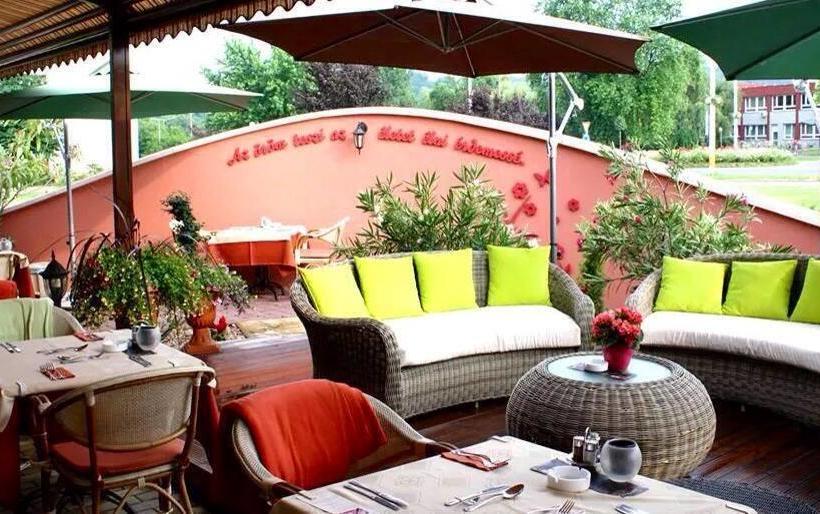 민박 Ambrózia étterem és Panzió