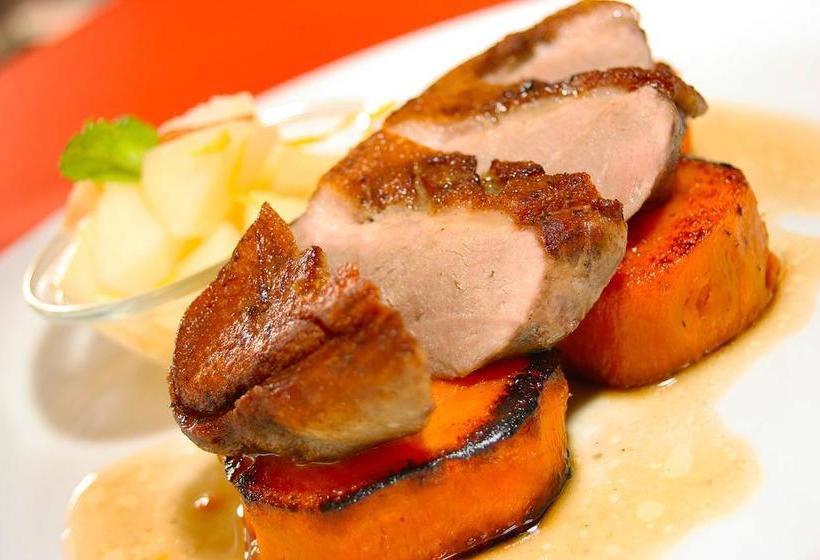 민박 Ambrózia étterem és Panzió