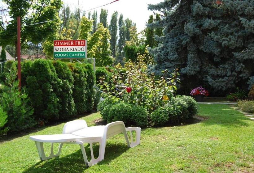 مبيت وإفطار See Vendégház   Siófok