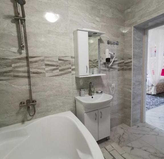 בית מלון כפרי Monte Kristo