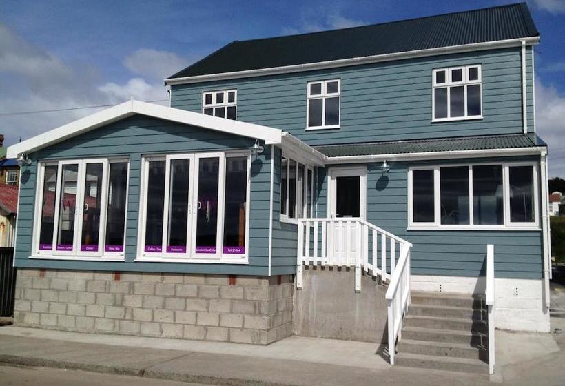 هتل The Waterfront Boutique