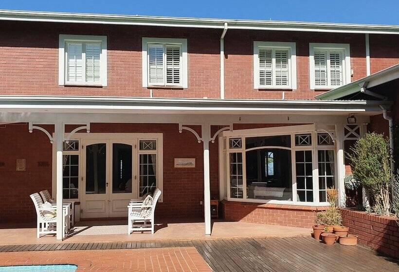 Bed and Breakfast Southey House