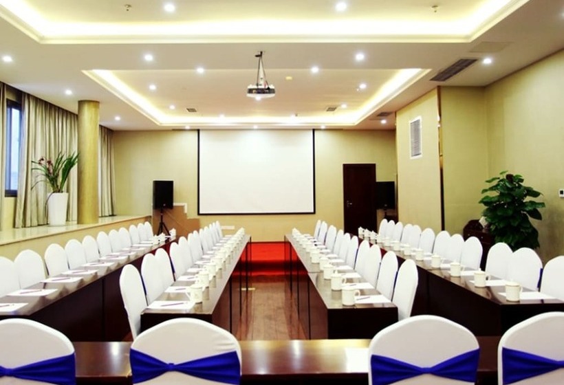 فندق Greentree Eastern Zigong Huashang International City Huichuan Road