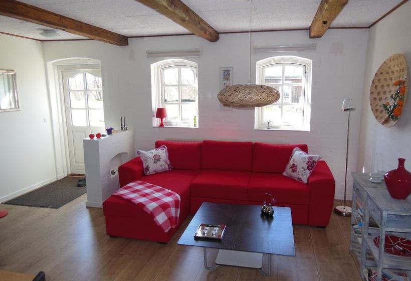 مبيت وإفطار Nyager Apartments