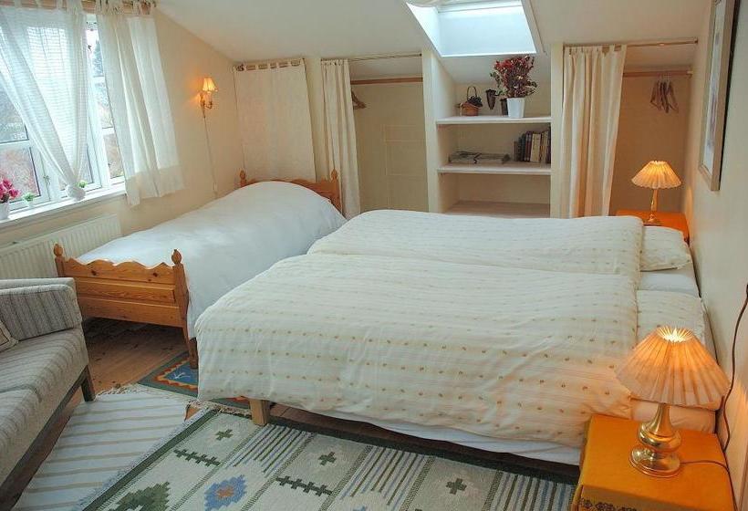 مبيت وإفطار Rosehouse Hillerød Bed And Kitchen